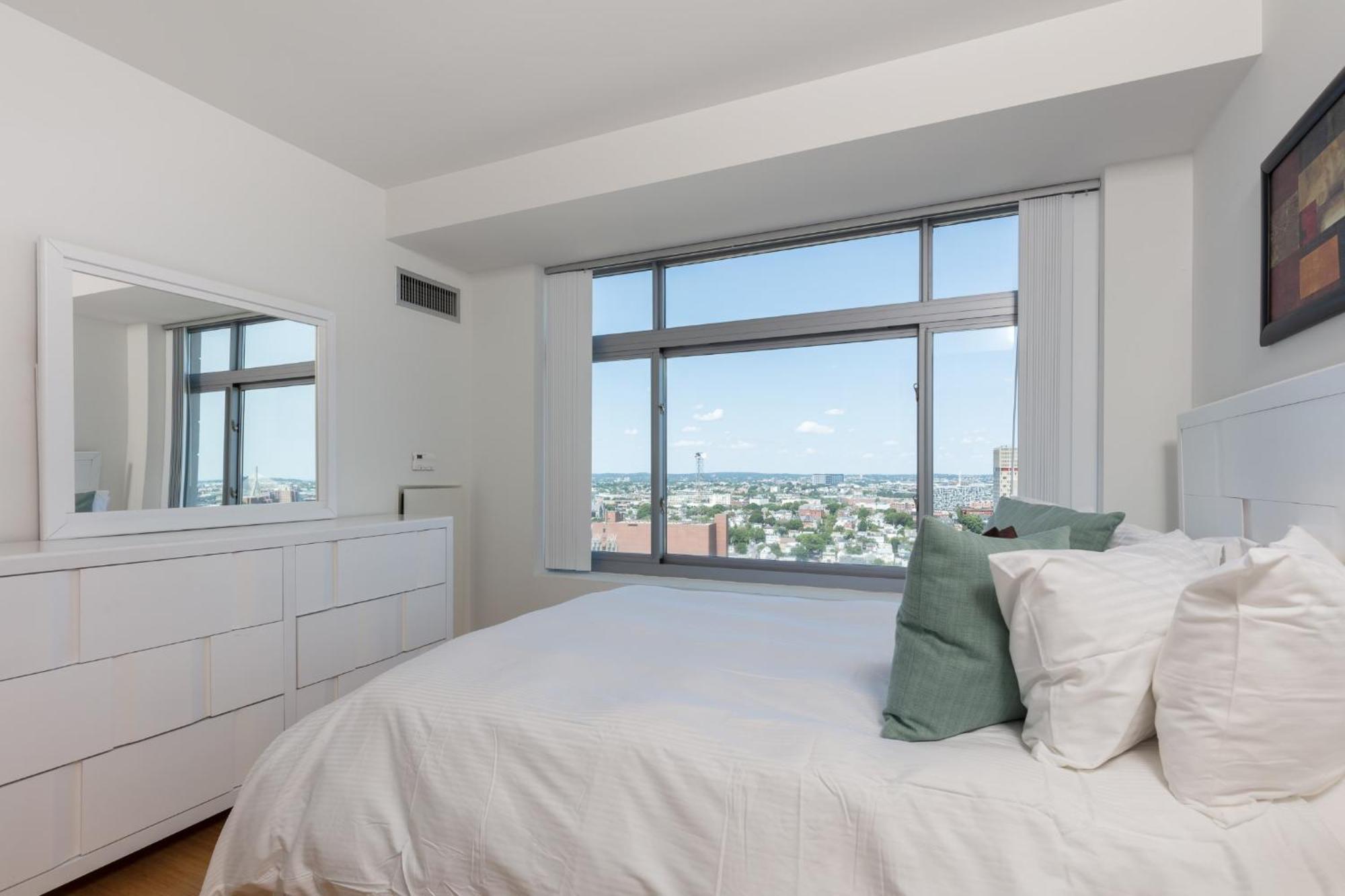 Global Luxury Suites At Kendall West Cambridge Room photo