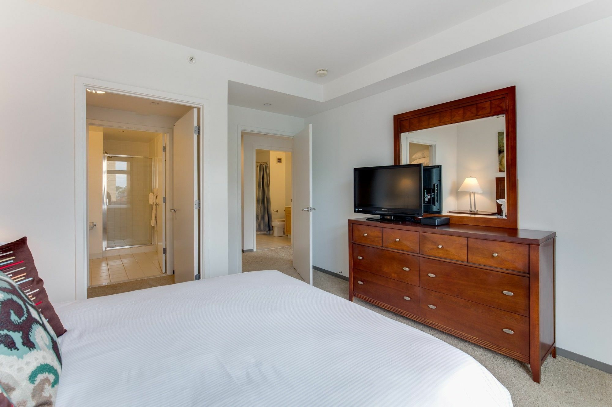 Global Luxury Suites At Kendall West Cambridge Exterior photo