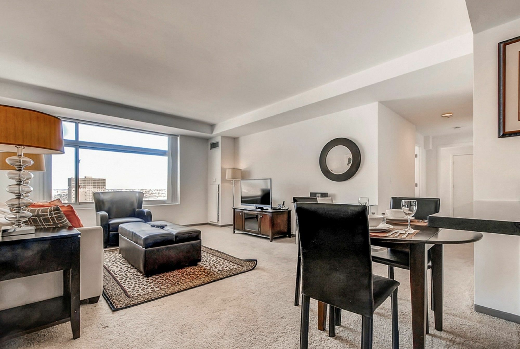 Global Luxury Suites At Kendall West Cambridge Exterior photo